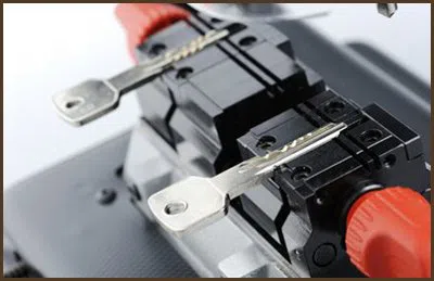 Severna Park Locksmith Service Severna Park, MD 410-864-5556 Severna Park Locksmith Service Severna Park, MD 410-864-5556 - 41-14